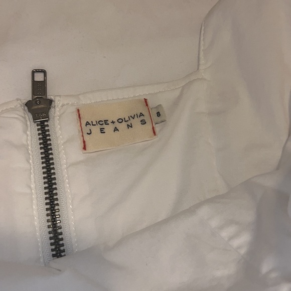 ALICE + OLIVIA - MARYANN TIE SHOULDER MINI DRESS - White Jean Dress Jumper - Picture 10 of 12